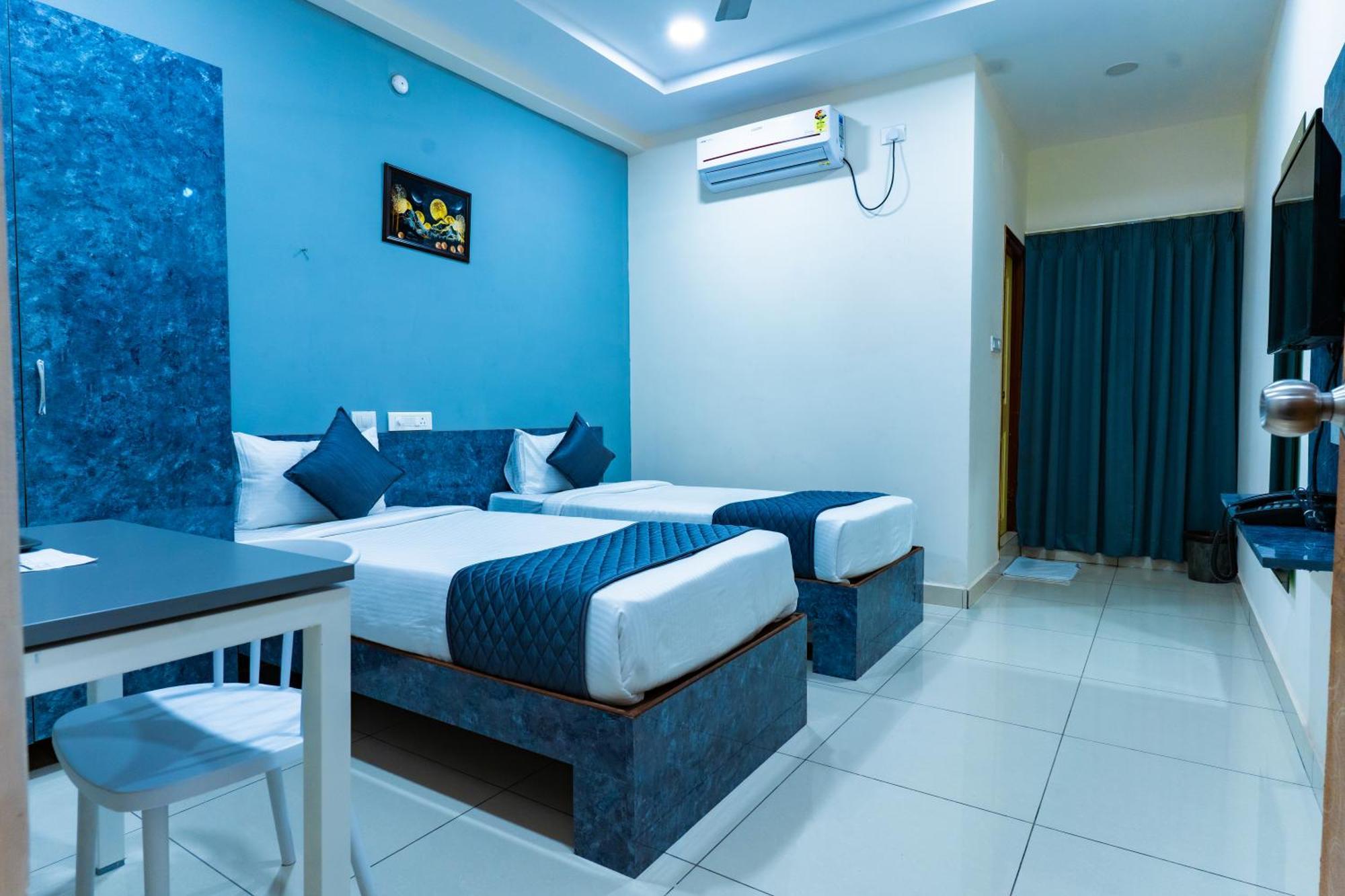 שמשבאד Hotel Aerotel,Hyderabad מראה חיצוני תמונה